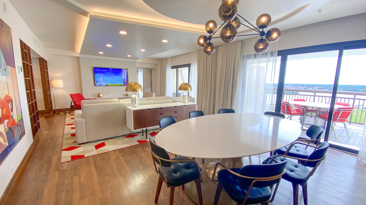 Contemporary Presidential Suite